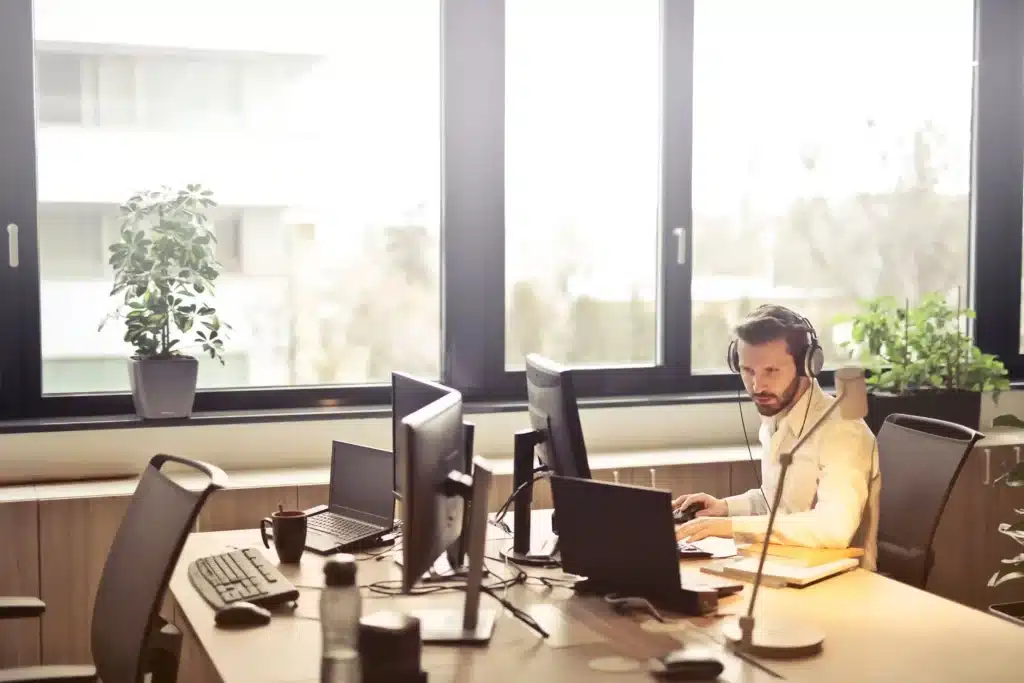 MRR SaaS : définition, calcul et leviers pour piloter votre revenu récurrent